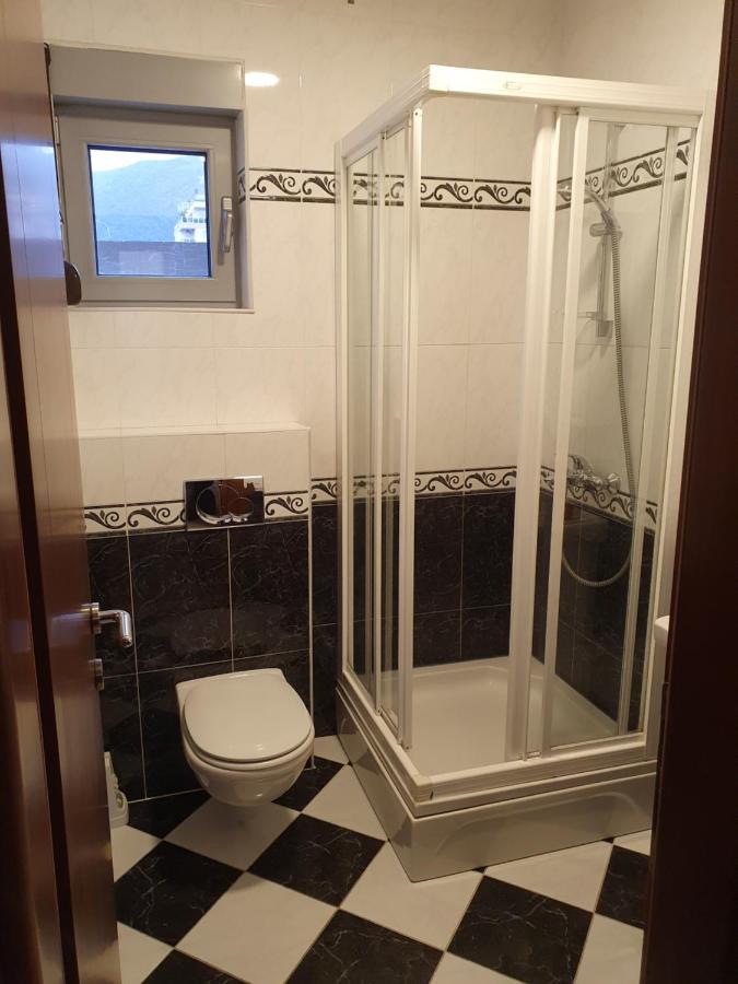 Apartments Boreta Budva Bagian luar foto