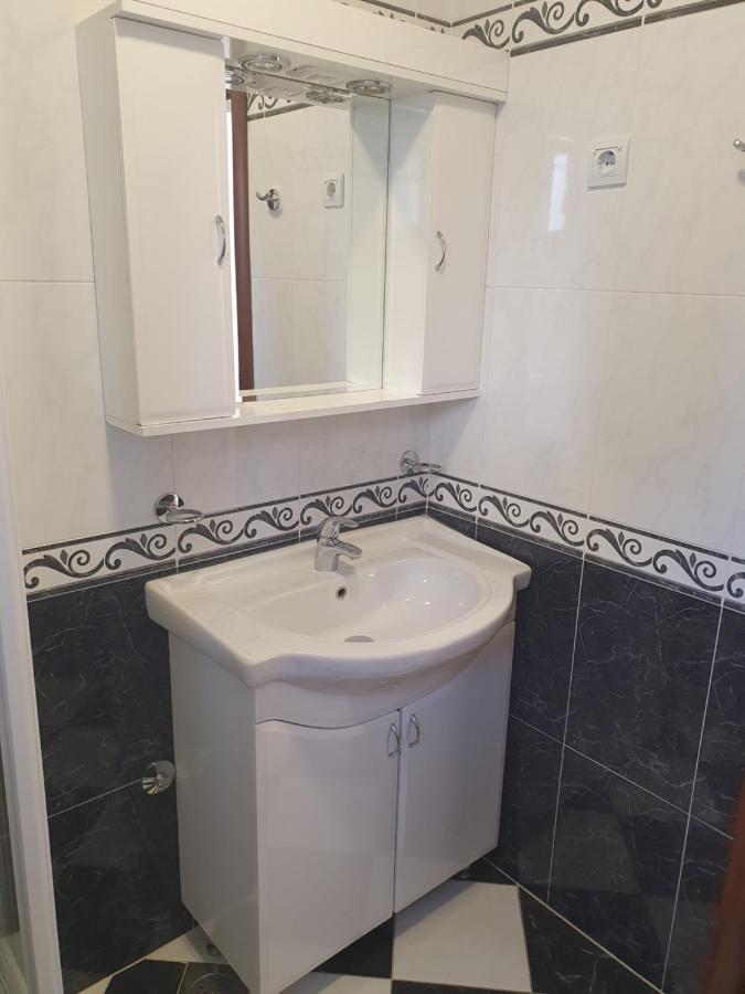 Apartments Boreta Budva Bagian luar foto