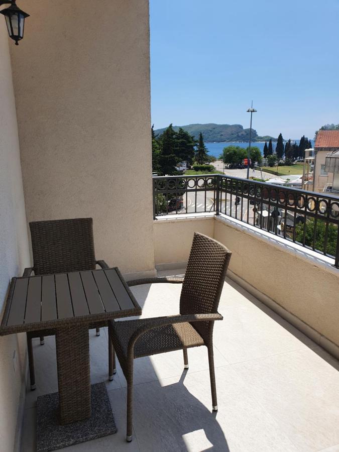 Apartments Boreta Budva Bagian luar foto