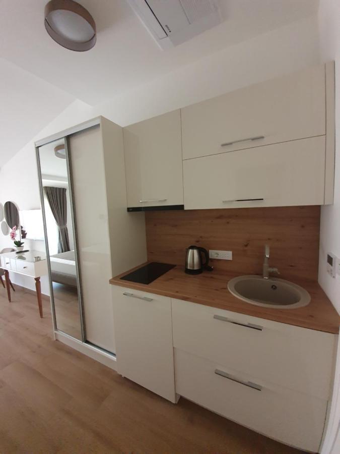 Apartments Boreta Budva Bagian luar foto