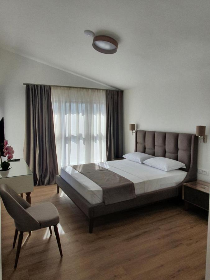 Apartments Boreta Budva Bagian luar foto