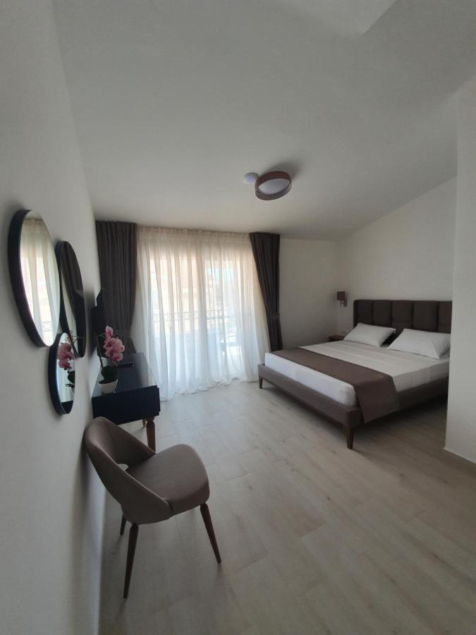 Apartments Boreta Budva Bagian luar foto